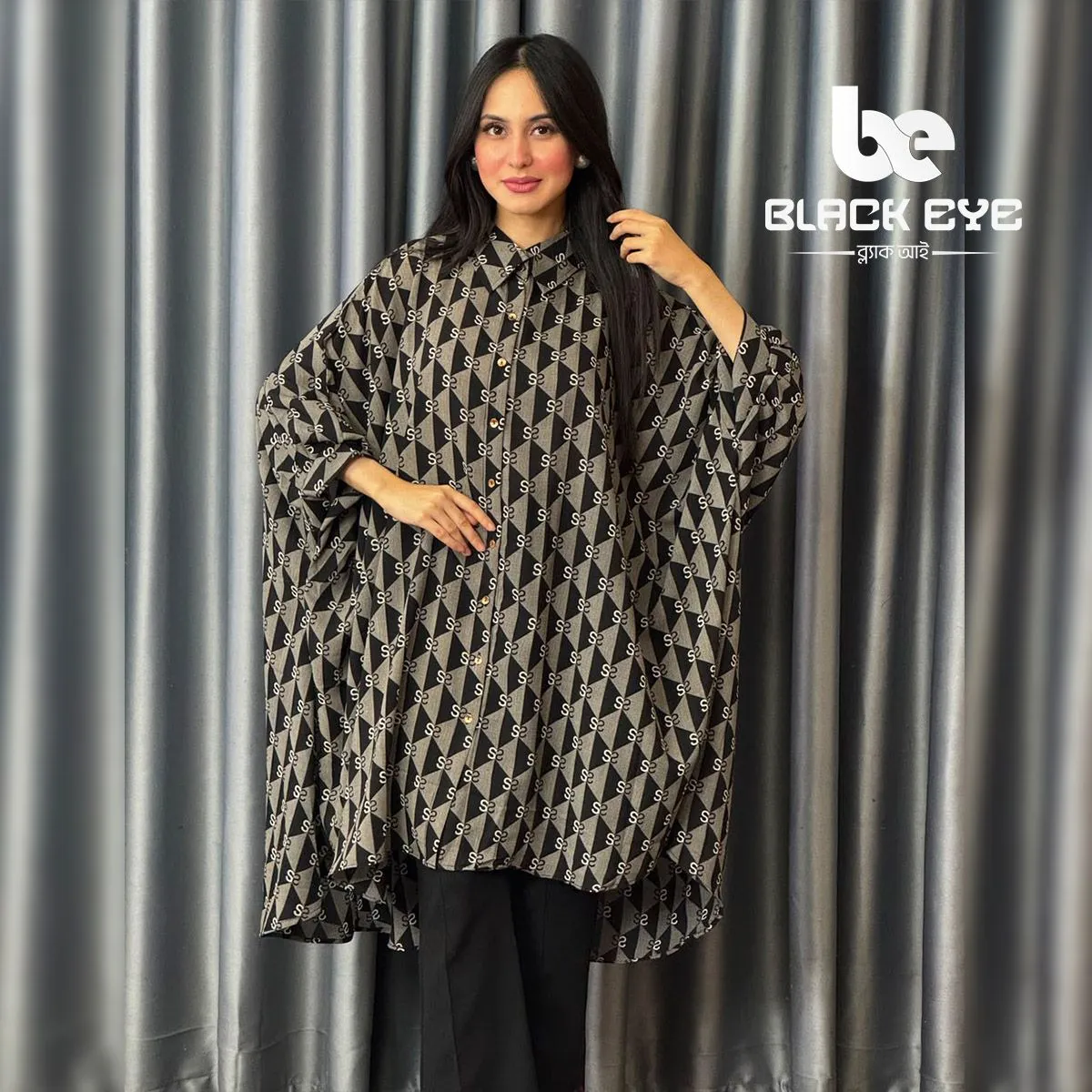 Abaya Shirt SS Print (Black)